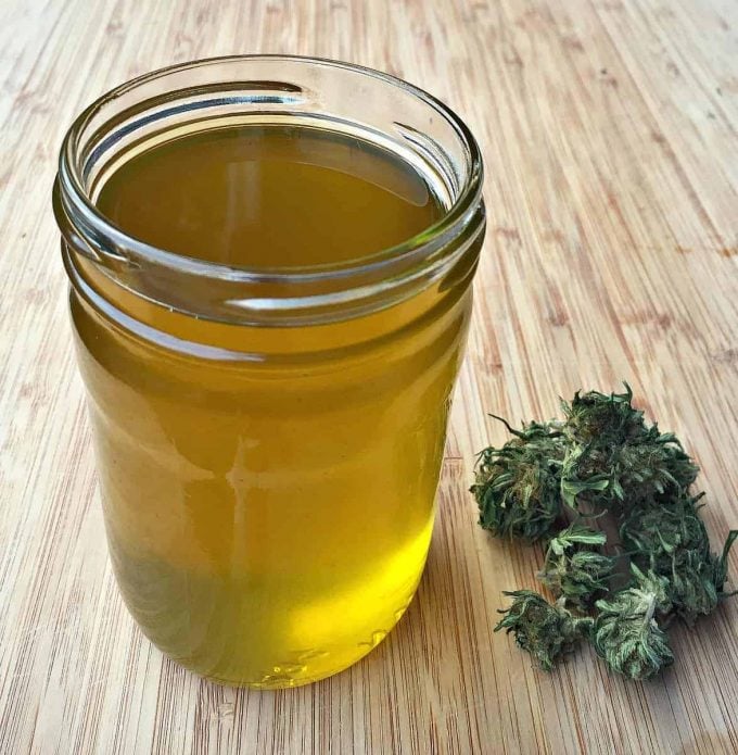 cbd-cannabis-infused-oil-680x695.jpg?x58814