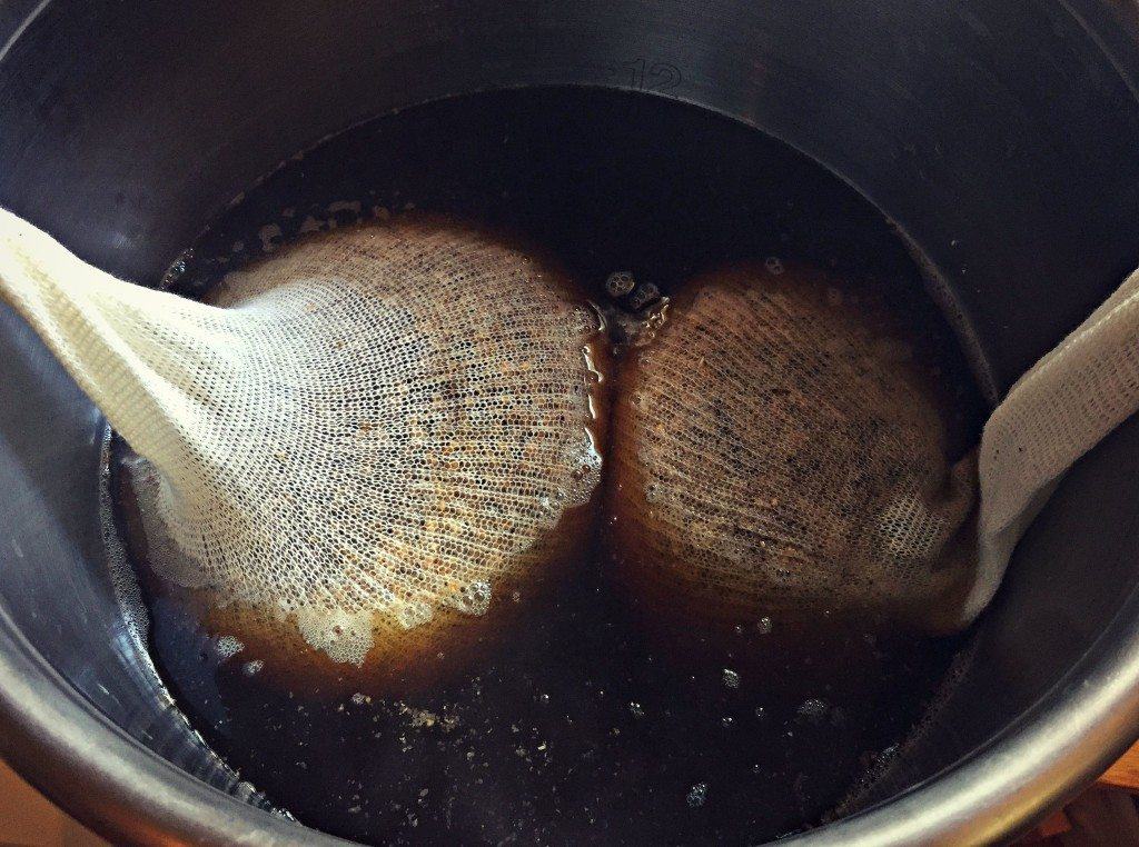 How to Brew Beer From a Kit