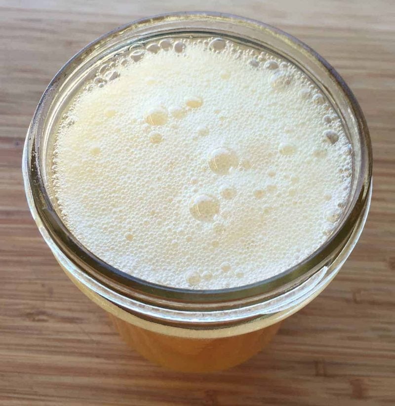 mugwort lemon beer fizz in a glass