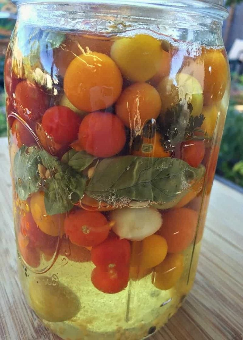 fermenting cherry tomatoes