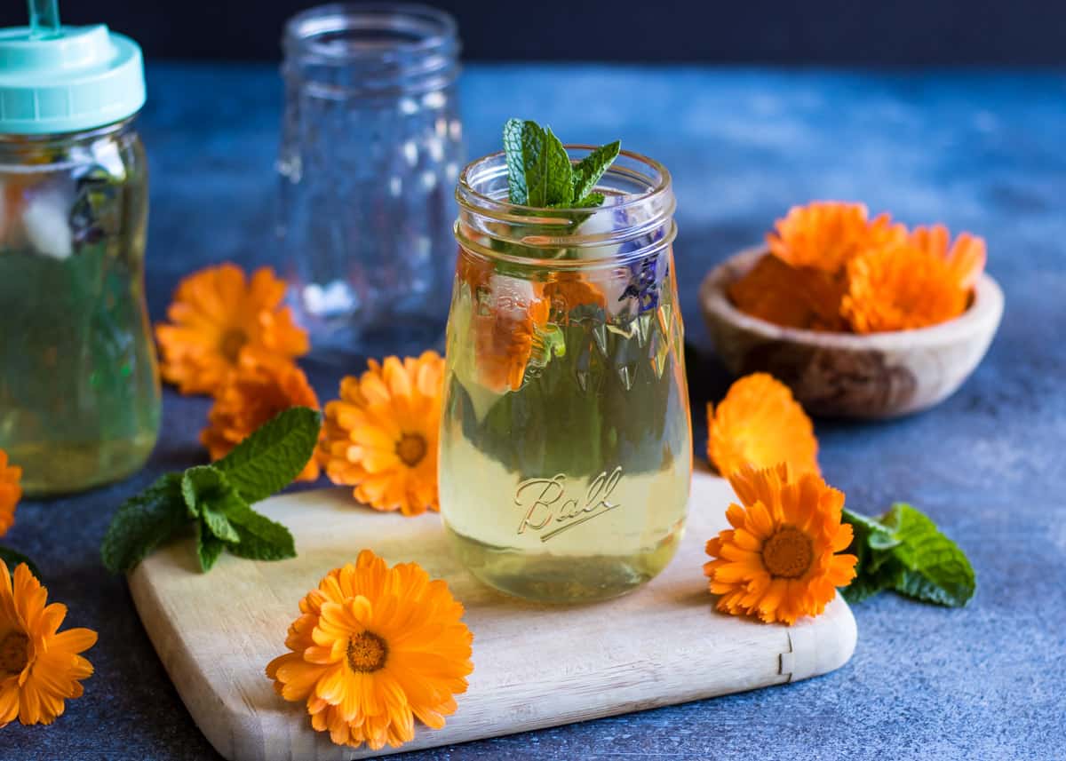 a glass of calendula iced tea