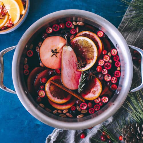 Mulled Wine with Whole Spices