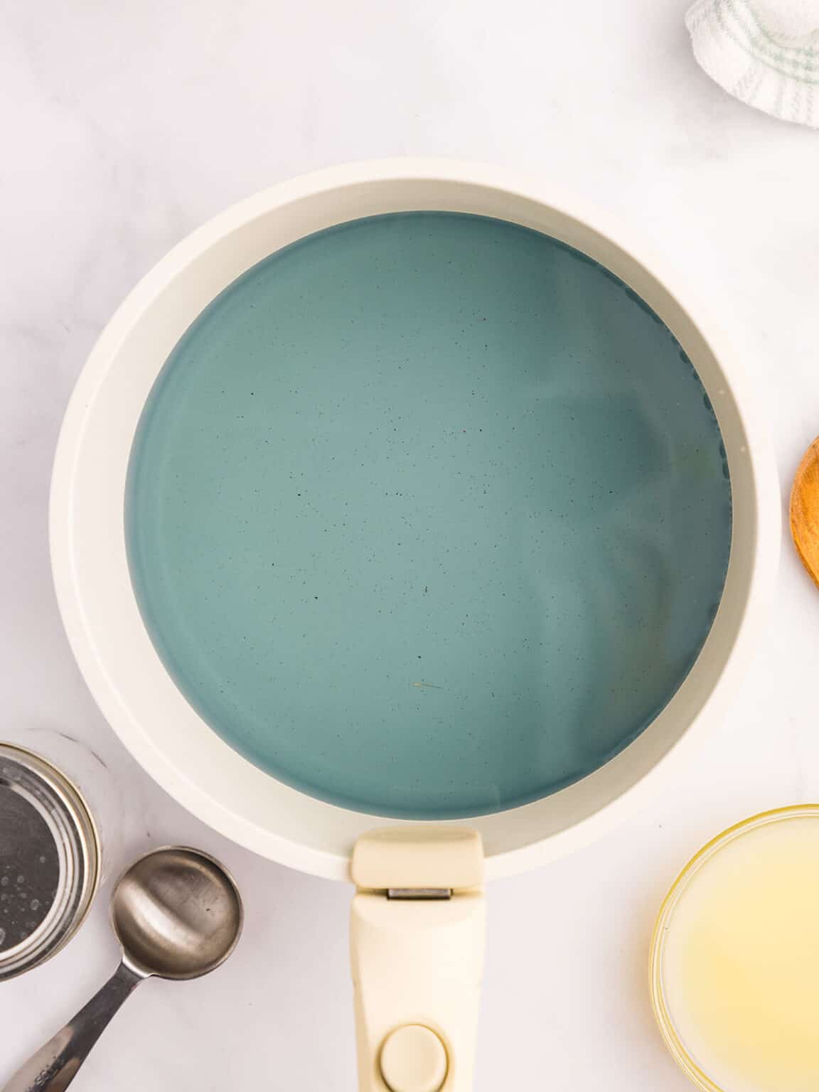 Violet Cook Wild Violet Jelly: A Low-Sugar Spring Treat
