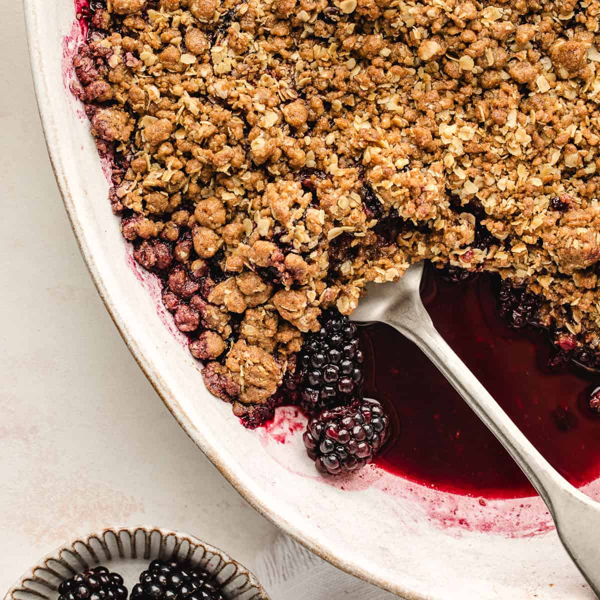 Blackberry crisp